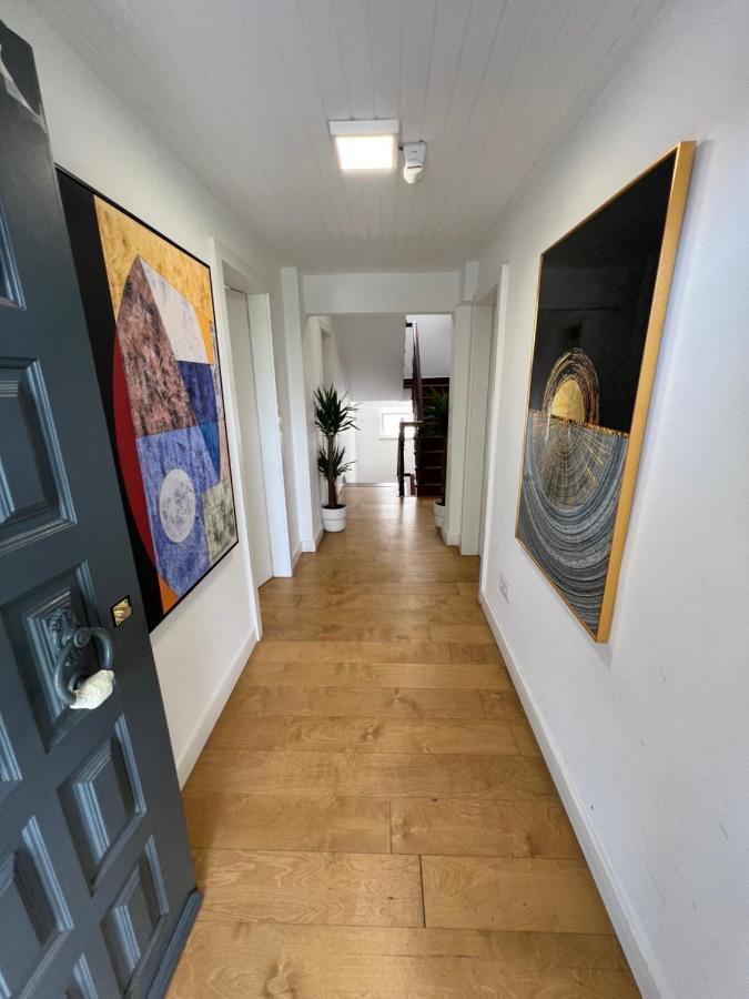Oieras Beach Suite 2 - Large Double Room With En-Suite Bathroom And Balcony Oeiras Exteriér fotografie